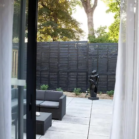 לינה וארוחת בוקר Les Bethunoises & Grand-place Béthune