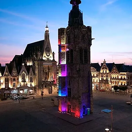 Les Bethunoises & Grand-place Bed & Breakfast 4*